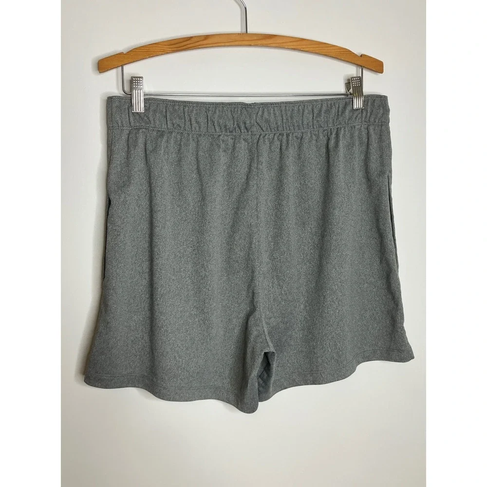 Nike Training Shorts Womens Large Gray Excellent Dri-FIT Athletic DX6024-068